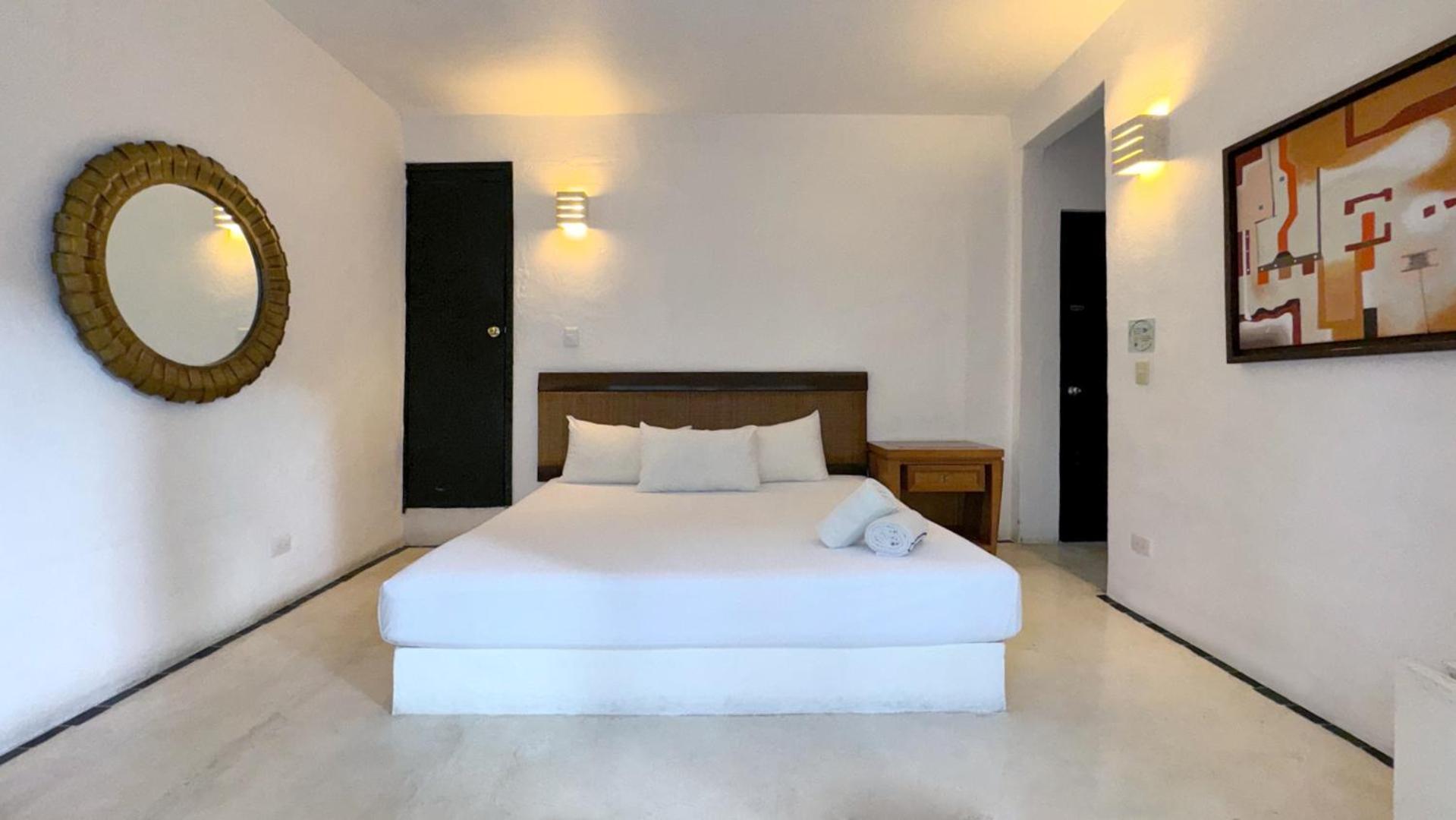 Siesta Fiesta Hotel Adults Only - 5Th Avenue 普拉亚卡门 外观 照片