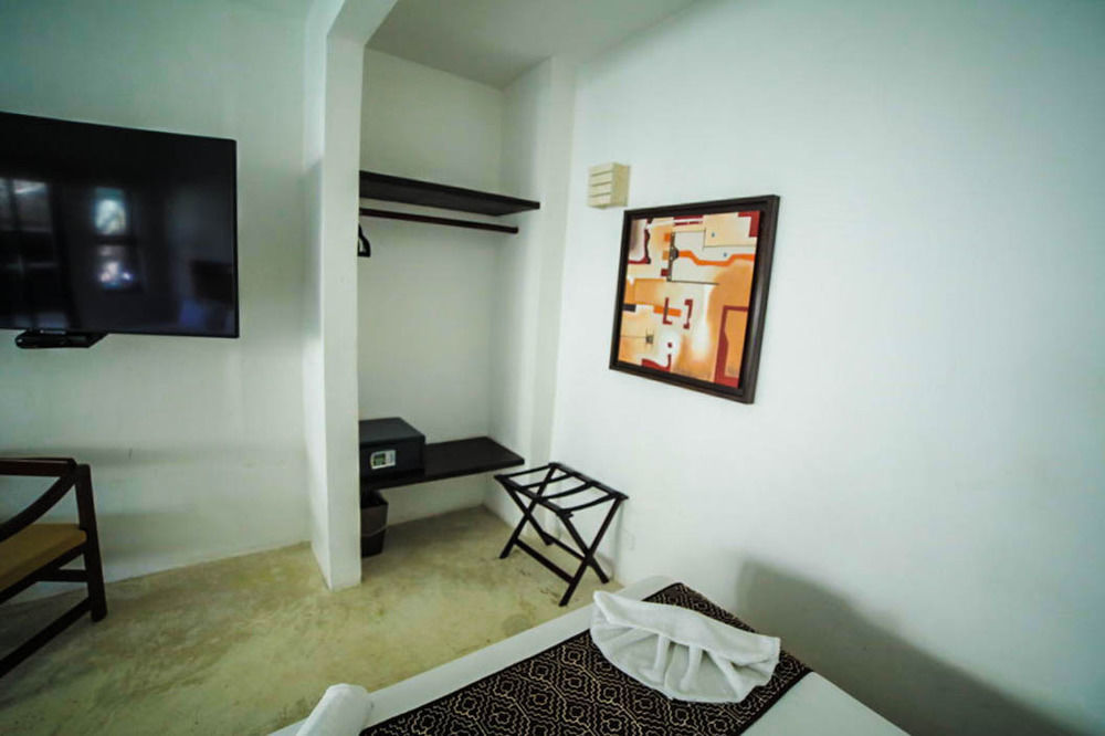 Siesta Fiesta Hotel Adults Only - 5Th Avenue 普拉亚卡门 外观 照片