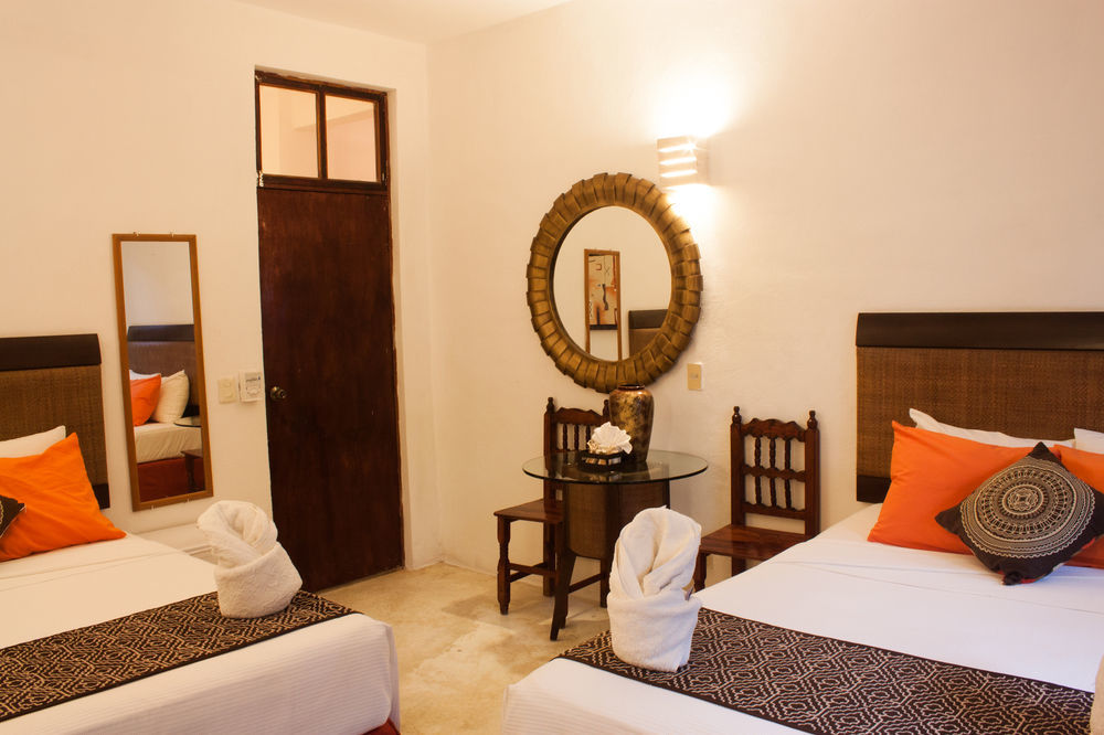 Siesta Fiesta Hotel Adults Only - 5Th Avenue 普拉亚卡门 外观 照片